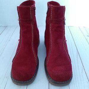 La Canadienne "Naomi" Red Suede Ankle Boot Red Size 7.5M